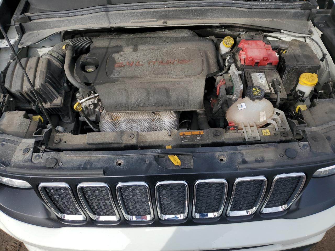 2019 Jeep Renegade - Image 12