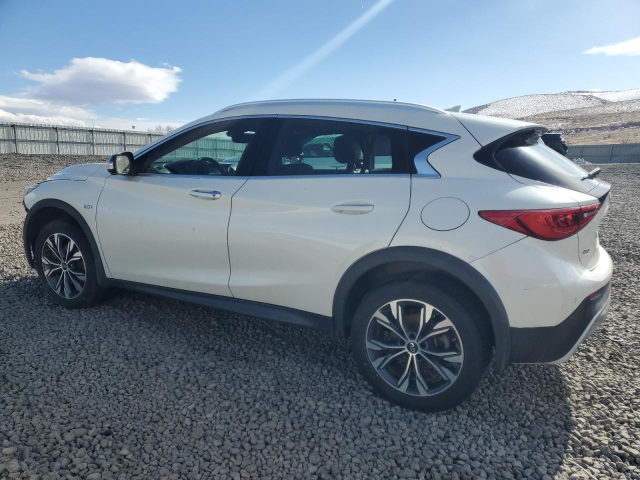 2018 Infiniti QX30 - Image 2