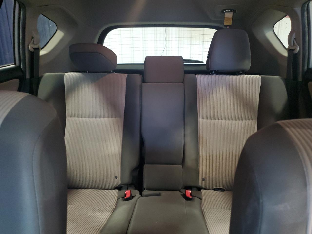 2015 Toyota RAV 4 - Image 10