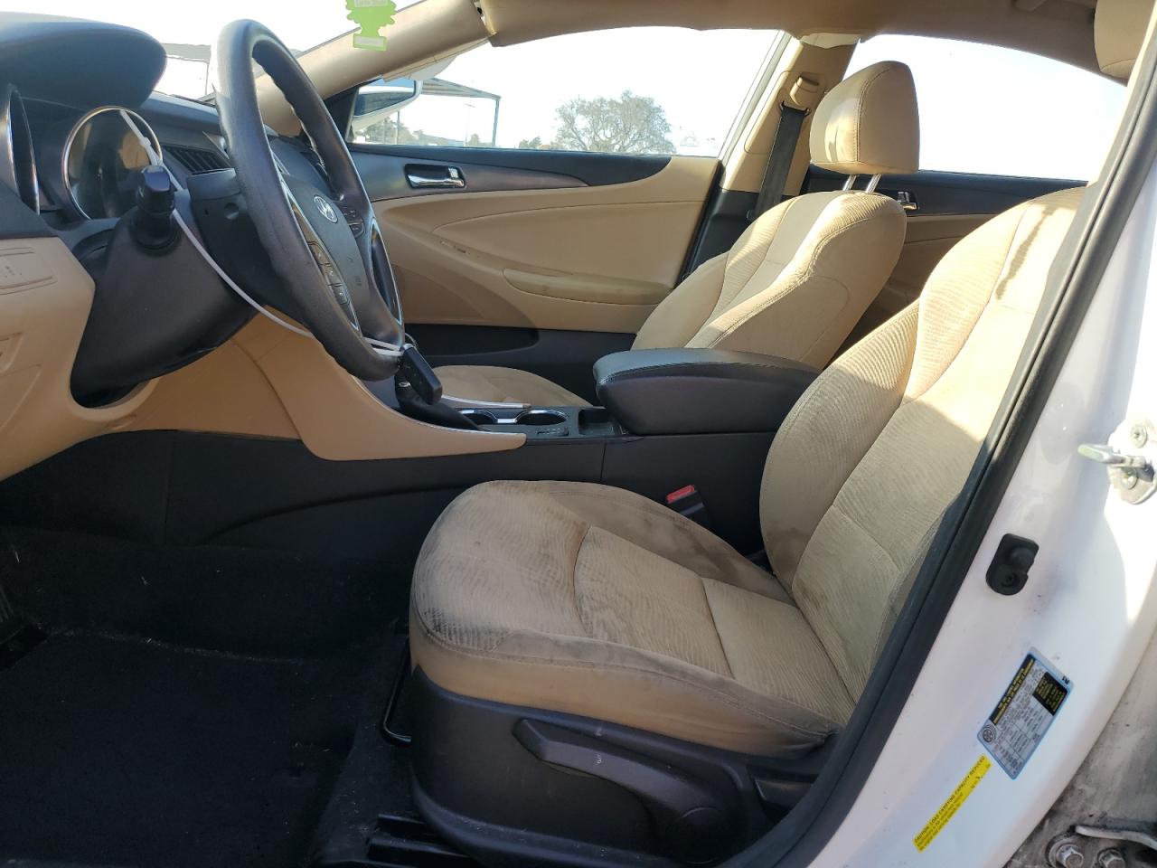 2015 Hyundai Sonata - Image 7