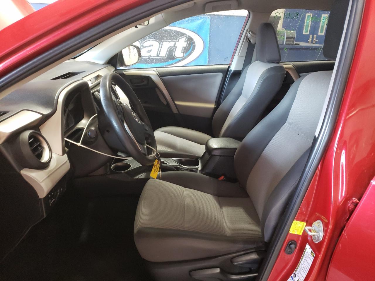 2014 Toyota RAV 4 - Image 7