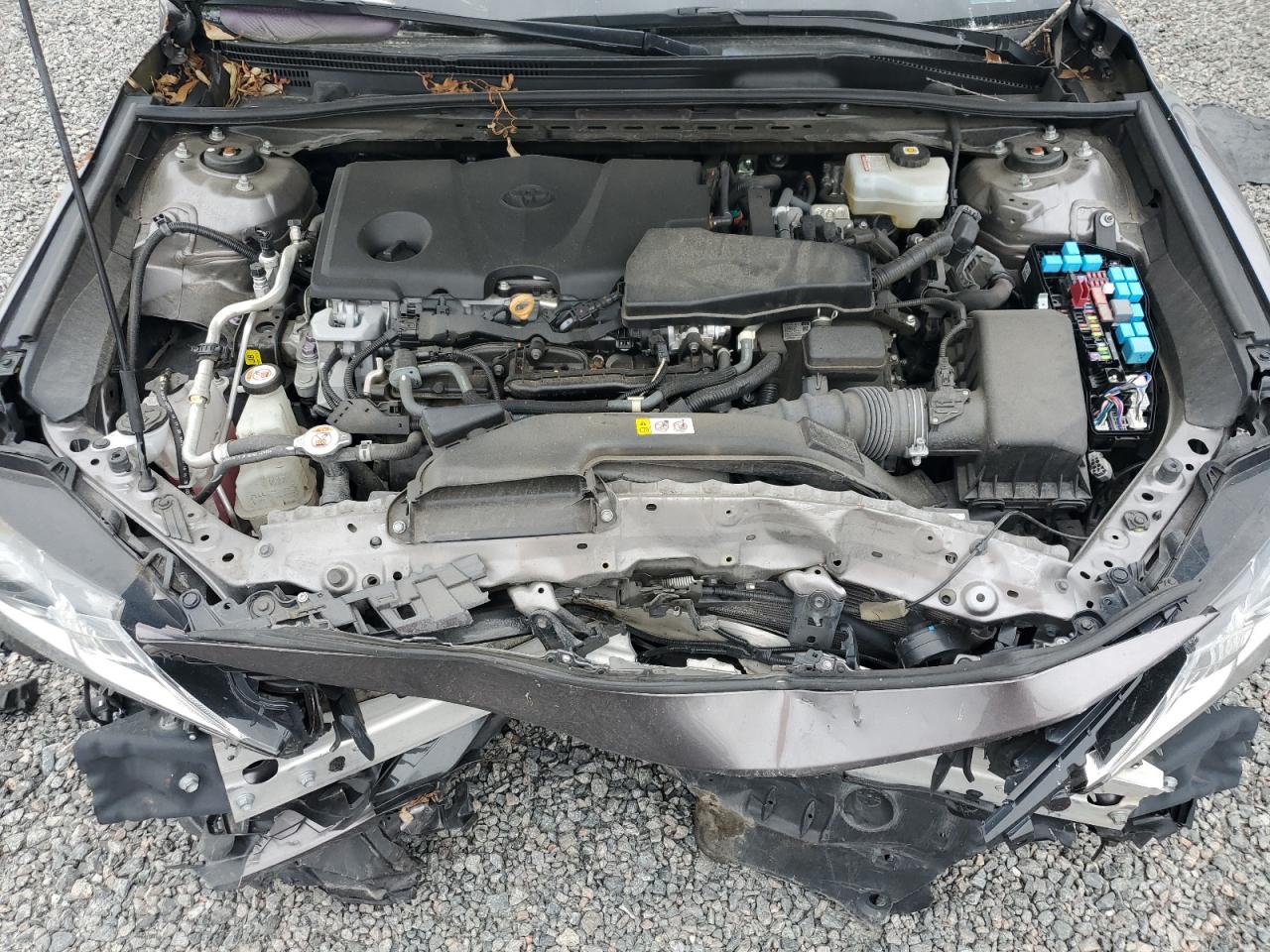 2021 Toyota Camry - Image 11