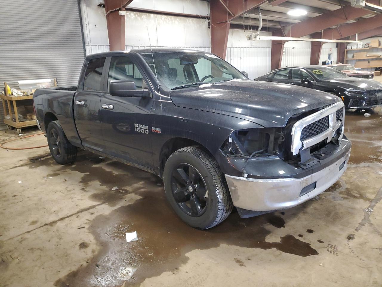 2015 RAM 1500 - Image 4