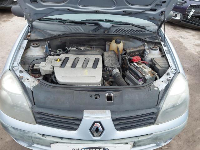 2004 RENAULT CLIO EXPRE