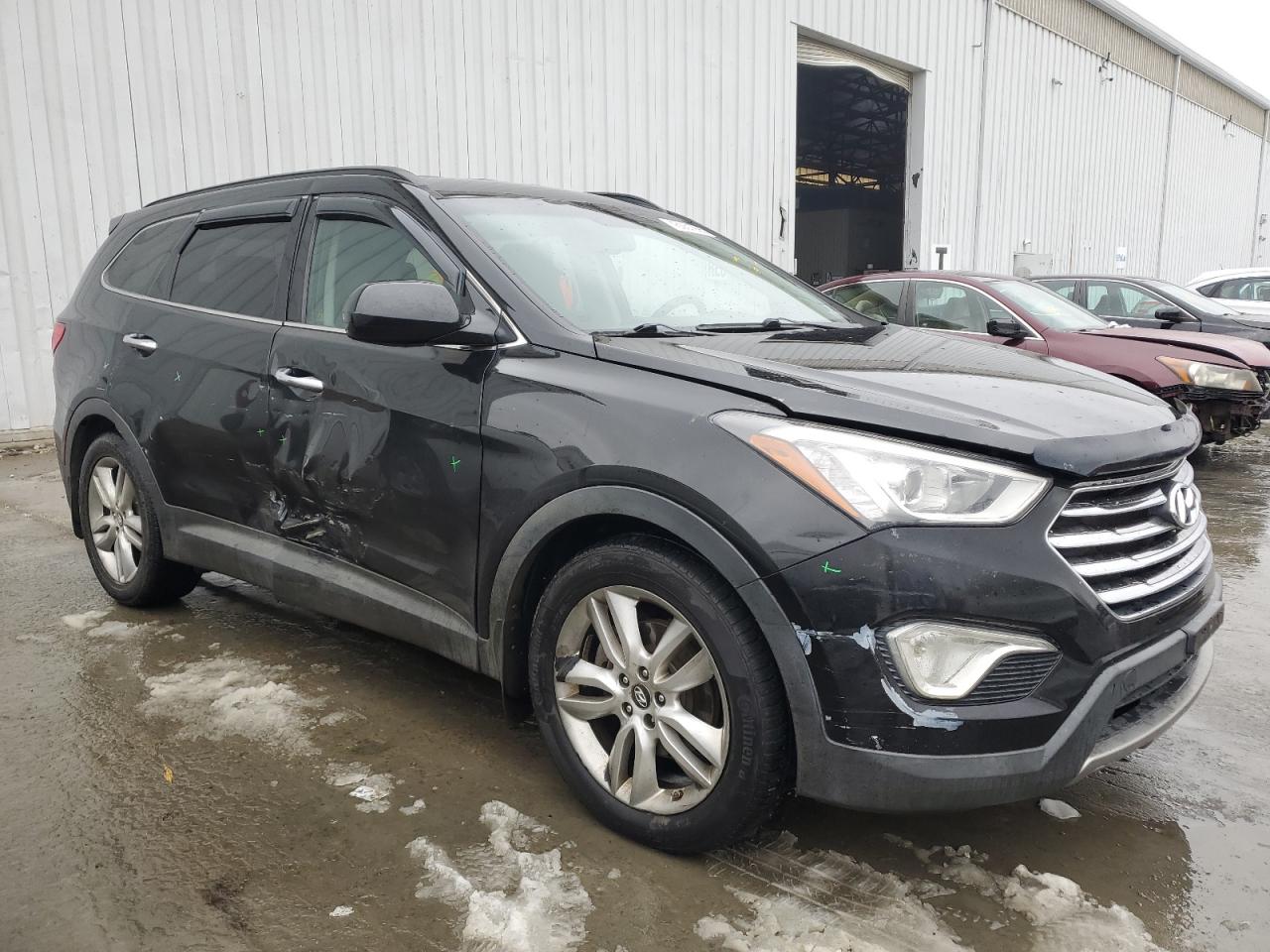 2016 Hyundai Santa Fe - Image 4