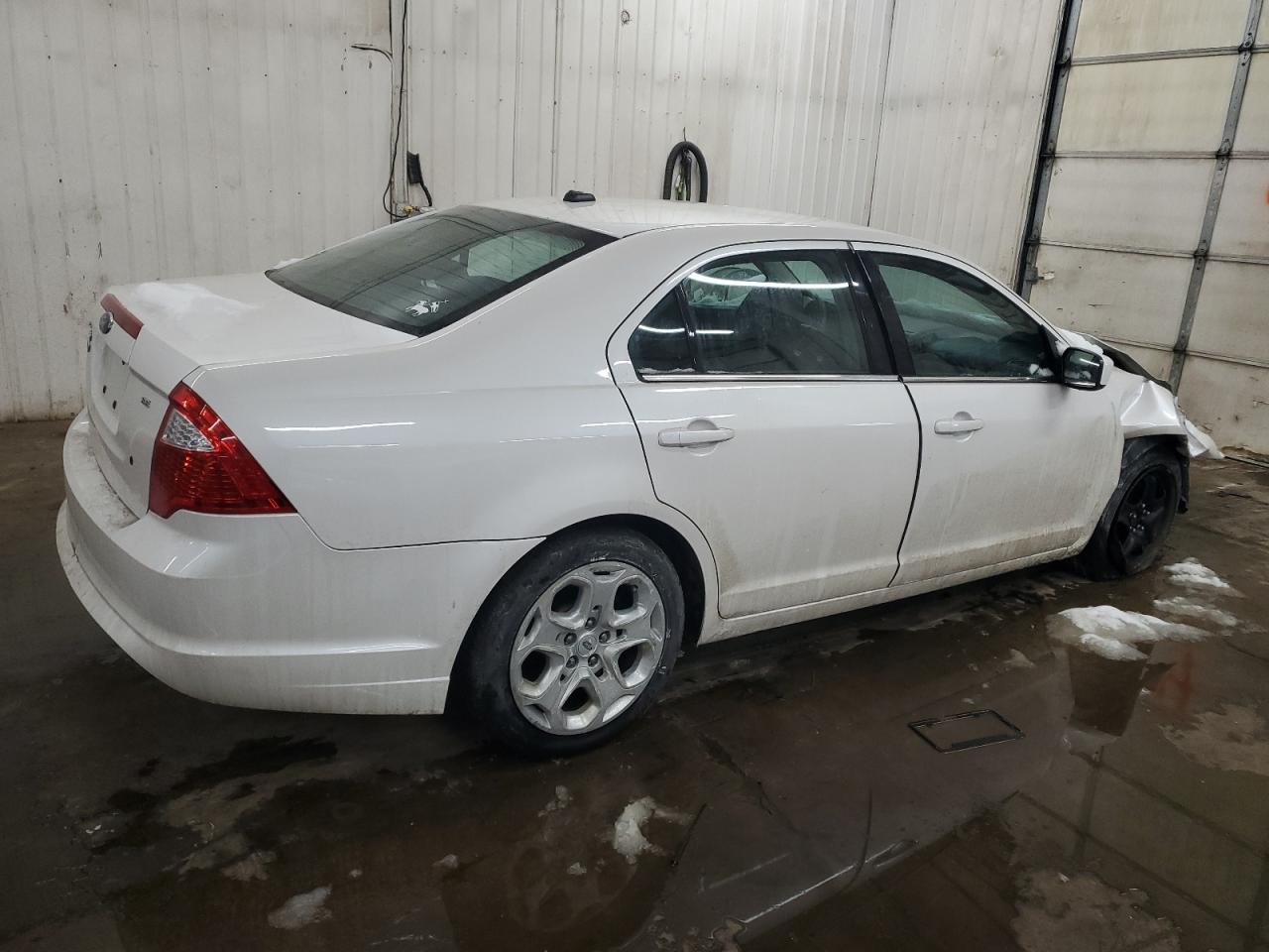 2010 Ford Fusion - Image 3