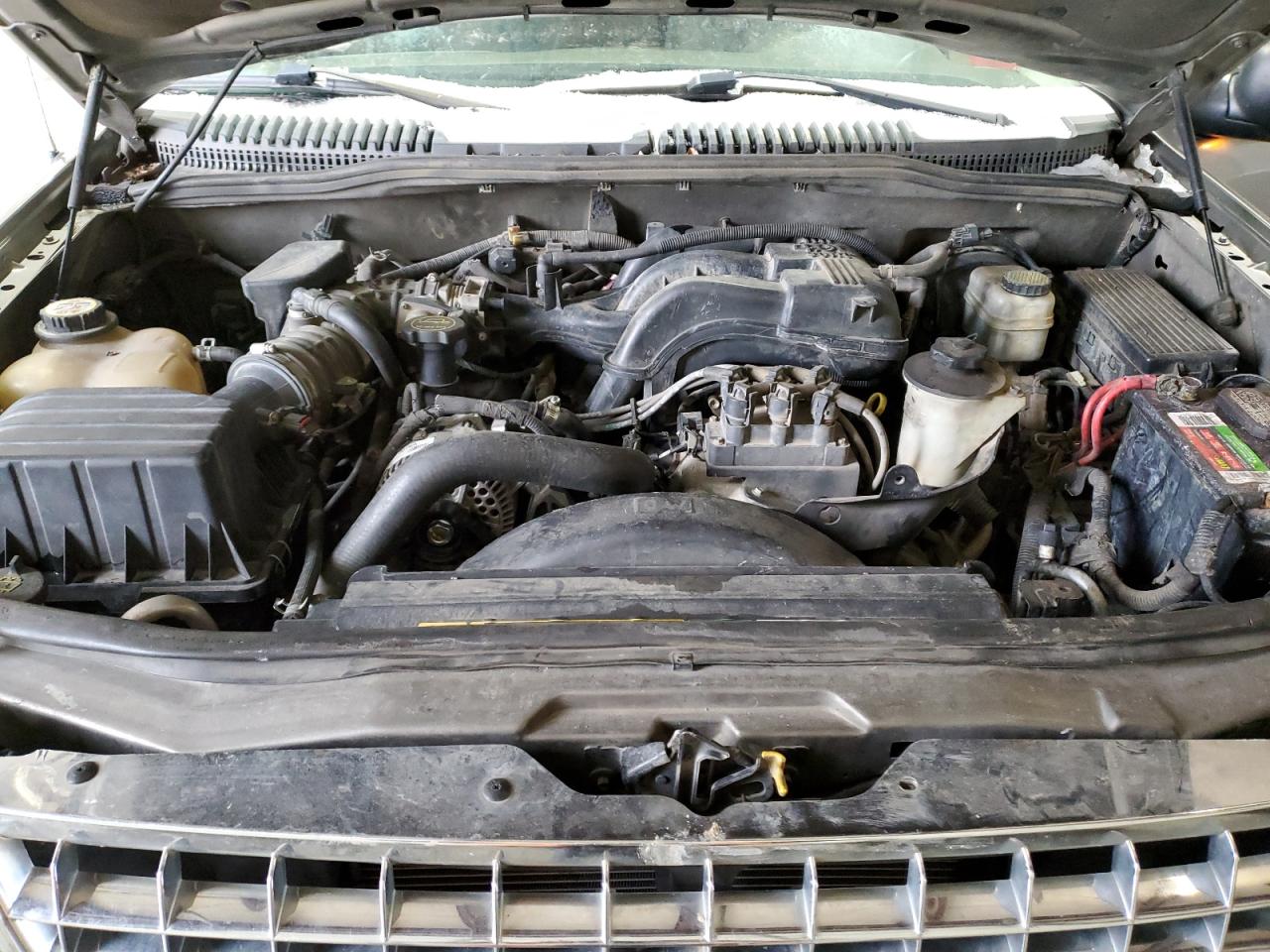 2005 Ford Explorer - Image 12