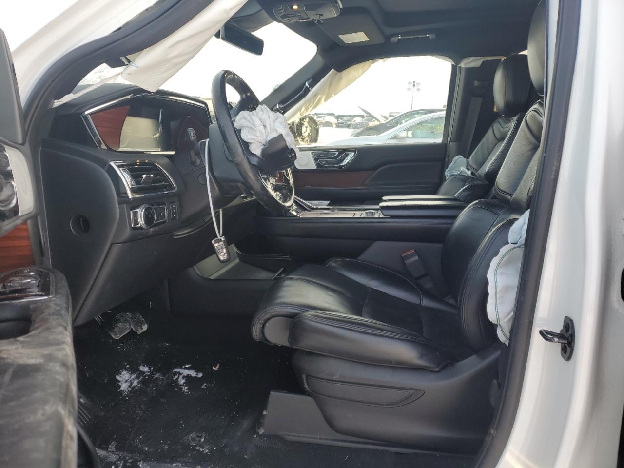 2021 Lincoln Navigator - Image 7