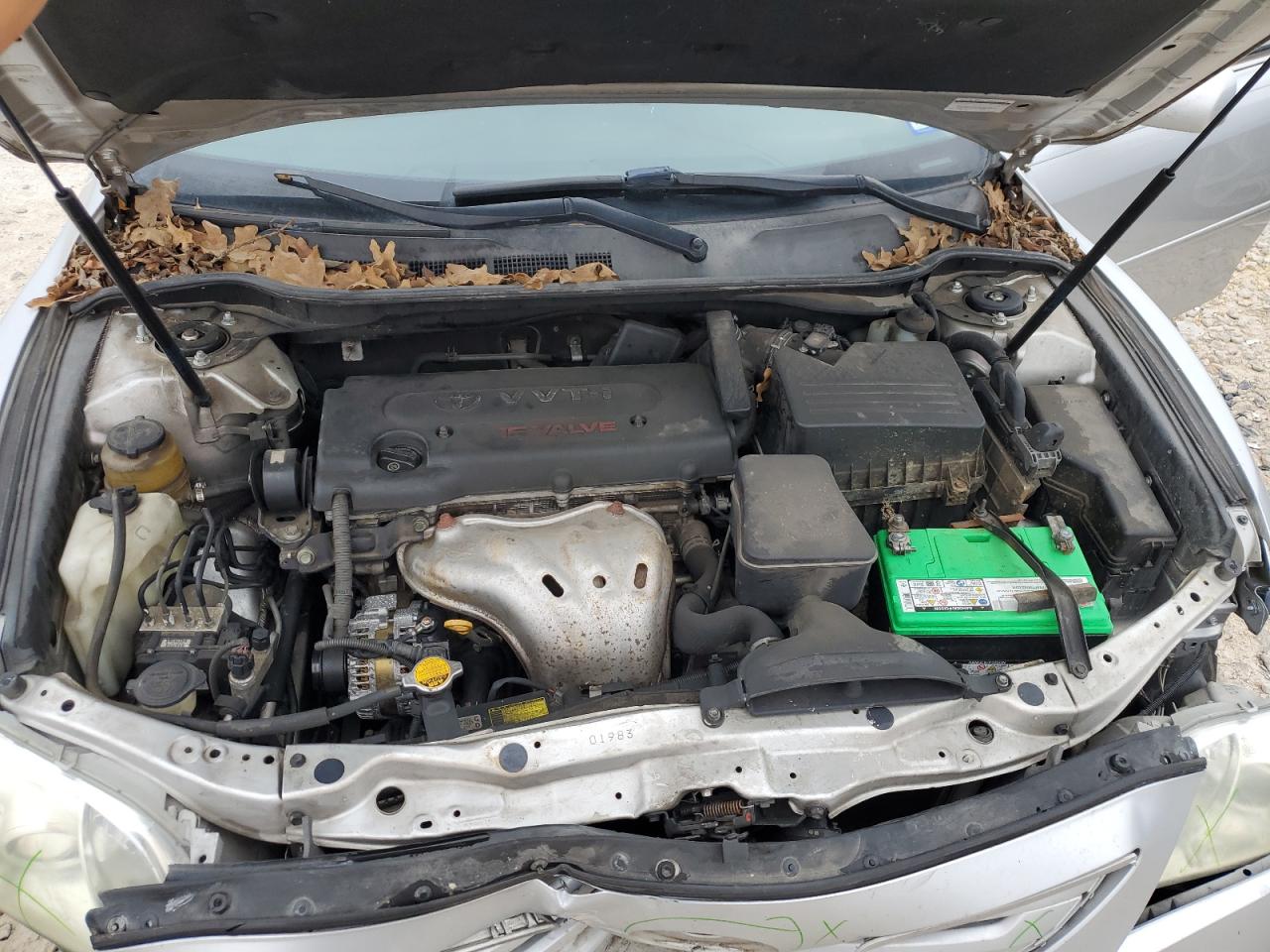 2009 Toyota Camry - Image 11