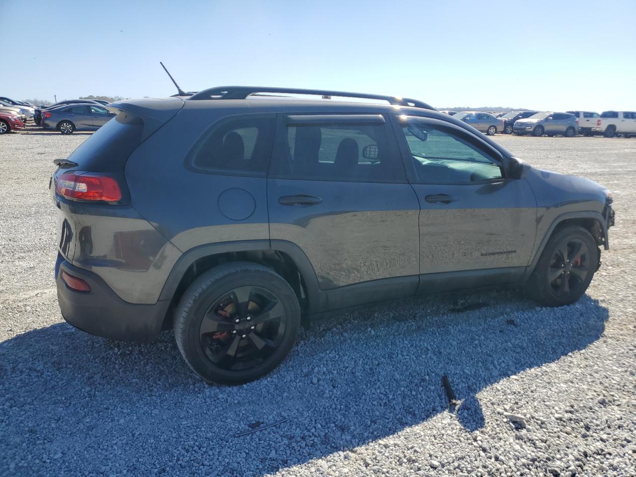 2017 Jeep Grand Cherokee - Image 3