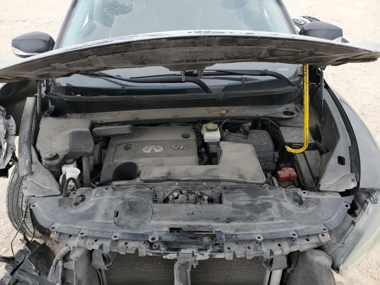 2016 Infiniti QX60 - Image 14
