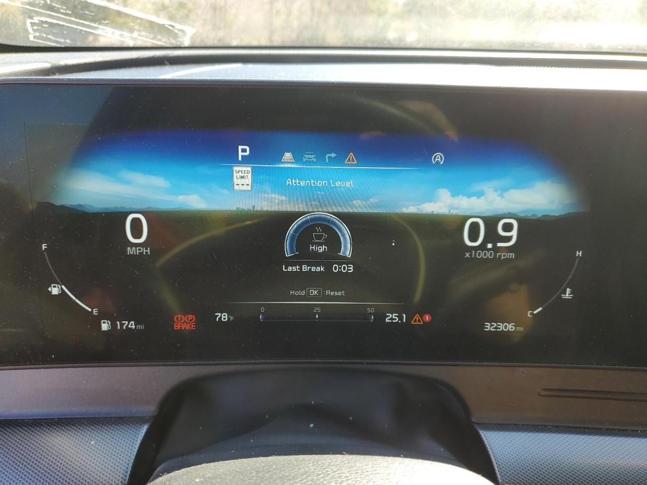 2023 Kia Sportage - Image 9