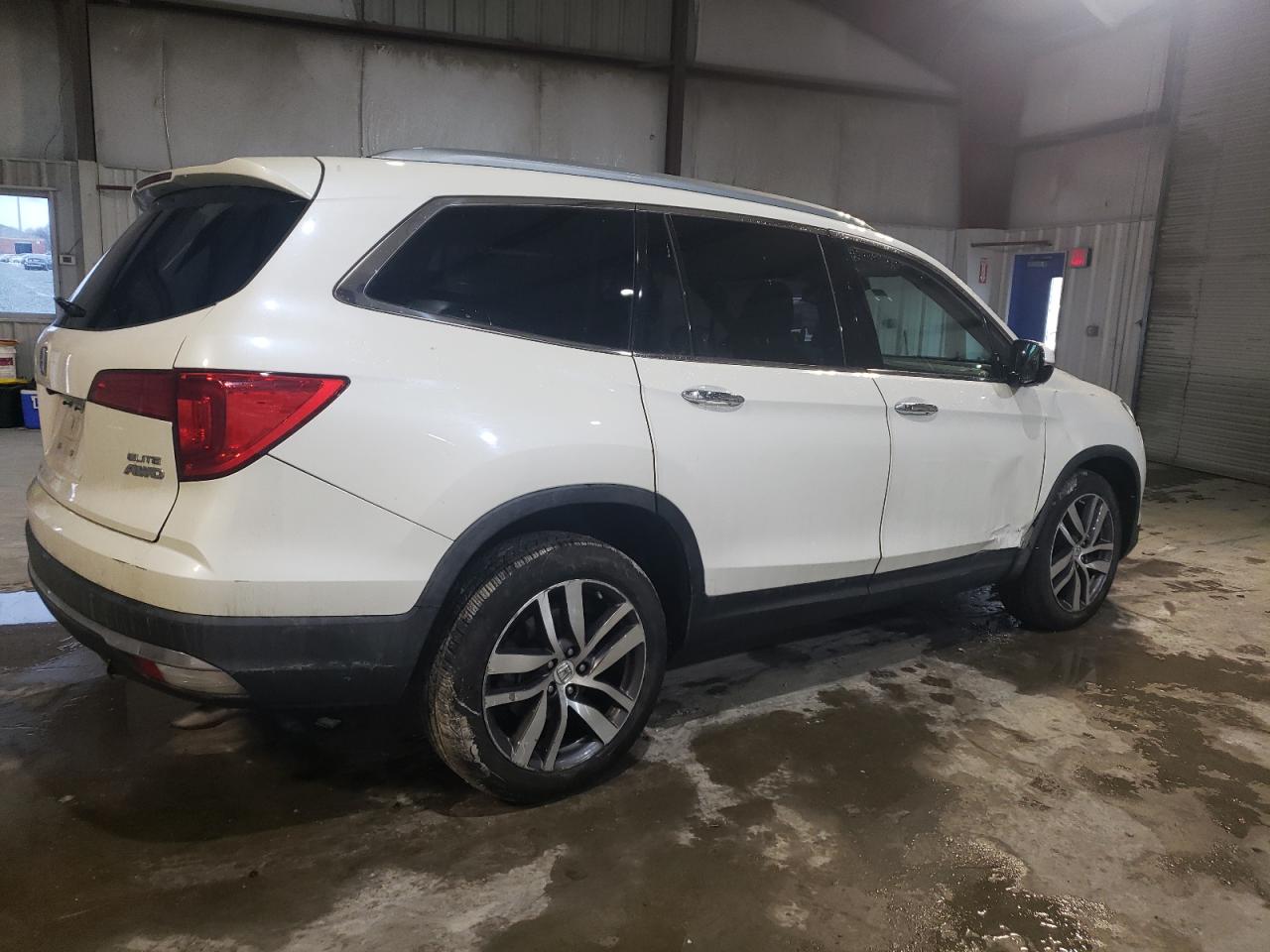 2016 Honda Pilot - Image 3