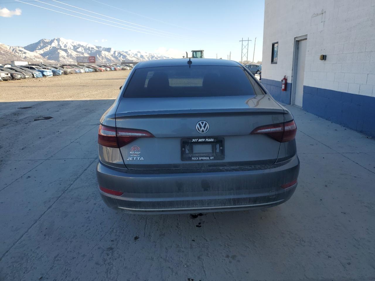 2019 Volkswagen Jetta - Image 6