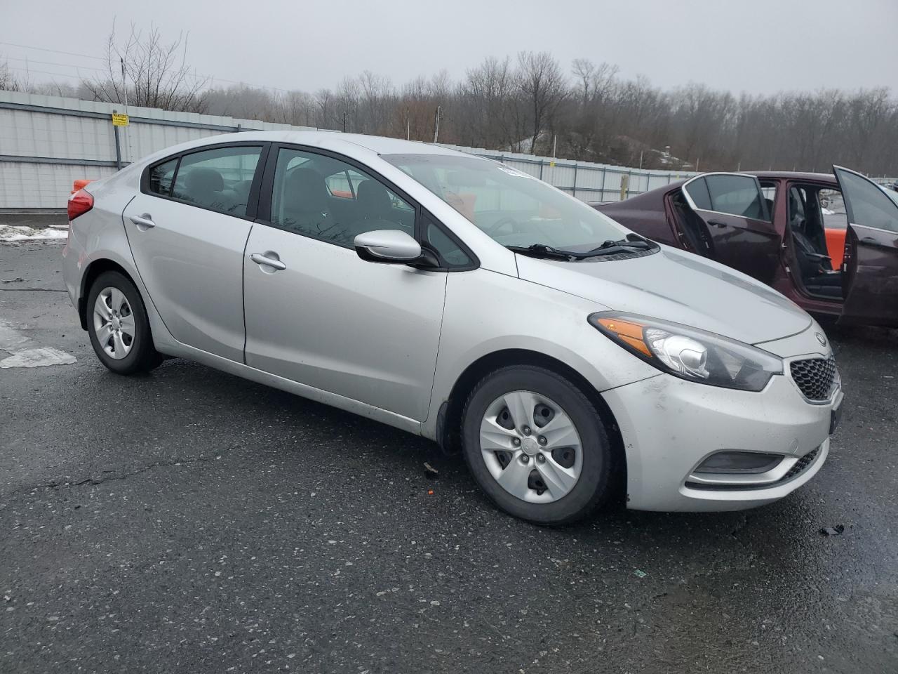 2015 Kia Forte - Image 4