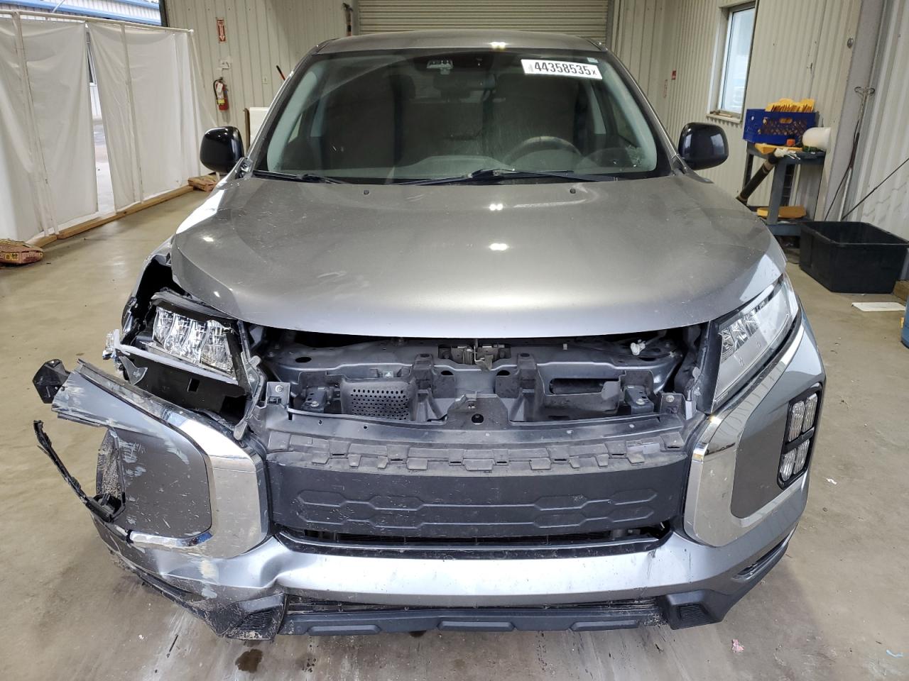 2021 Mitsubishi Outlander - Image 5