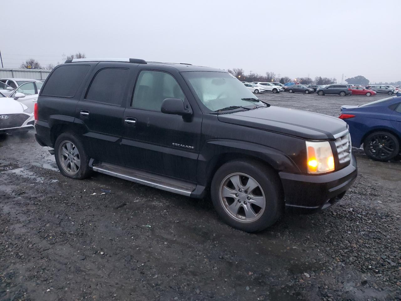 2005 Cadillac Escalade - Image 4