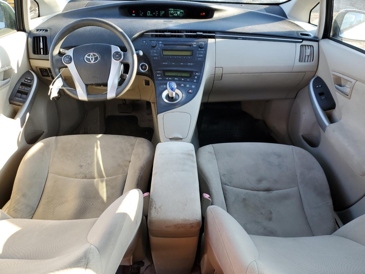 2011 Toyota Prius - Image 8