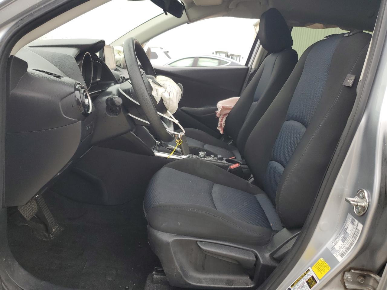 2020 Toyota Yaris - Image 7