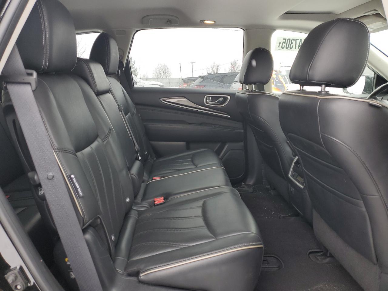 2018 Infiniti QX60 - Image 11