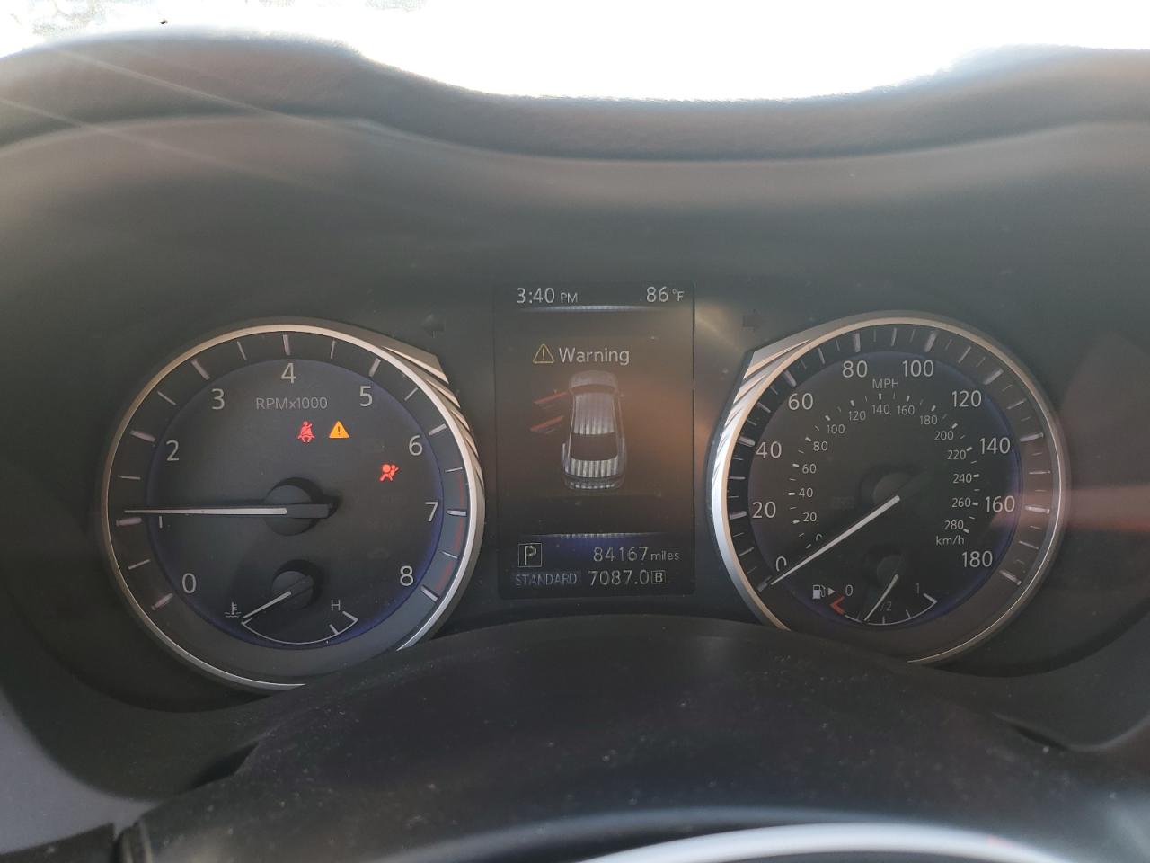2016 Infiniti Q50 - Image 9