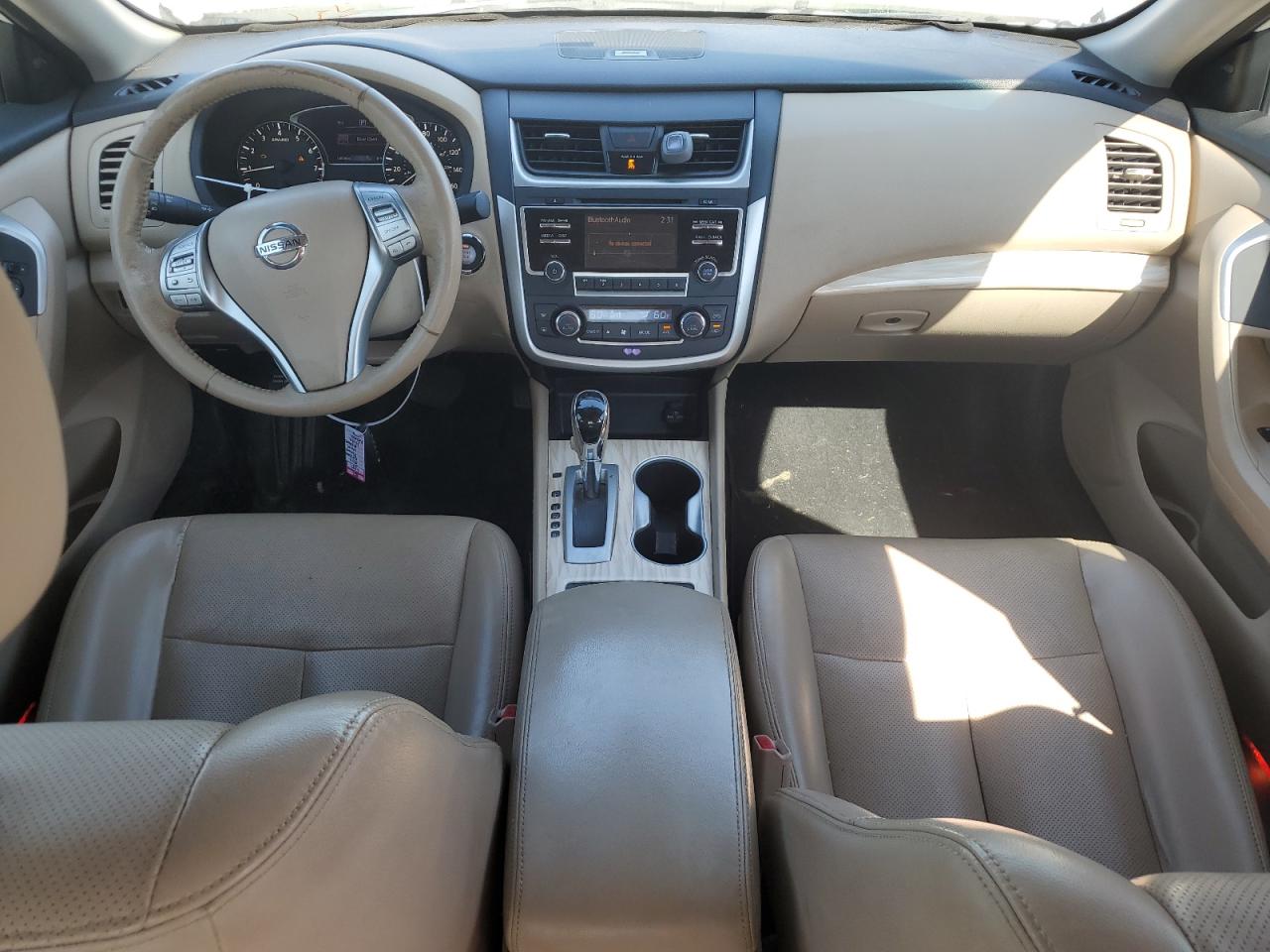 2016 Nissan Altima - Image 8