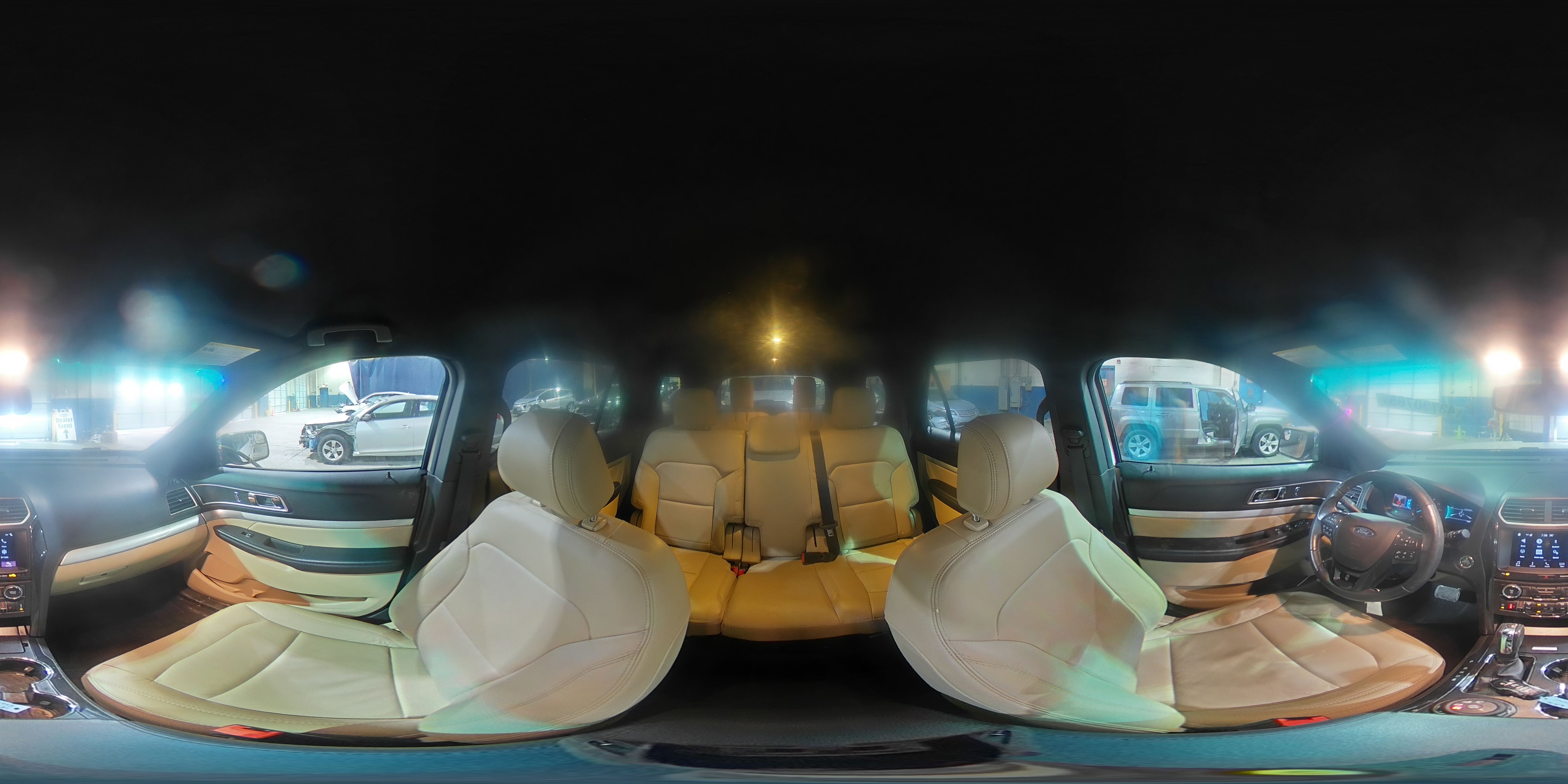 2017 Ford Explorer - Image 16