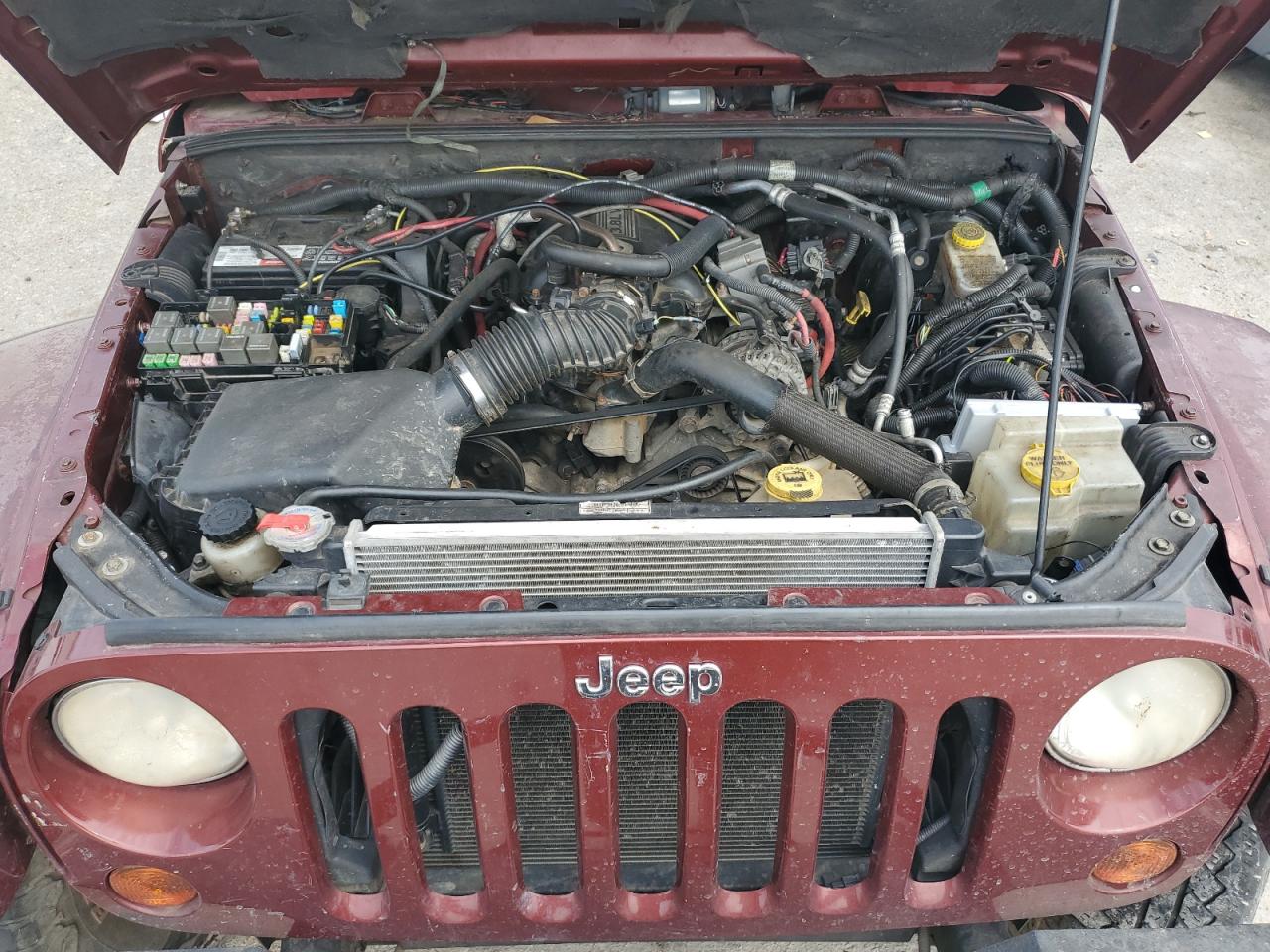 2009 Jeep Wrangler - Image 11
