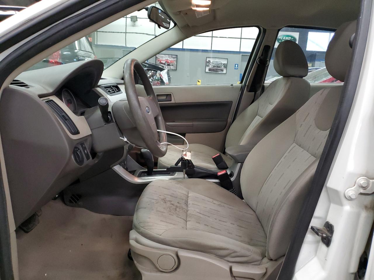 2009 Ford Focus - Image 7