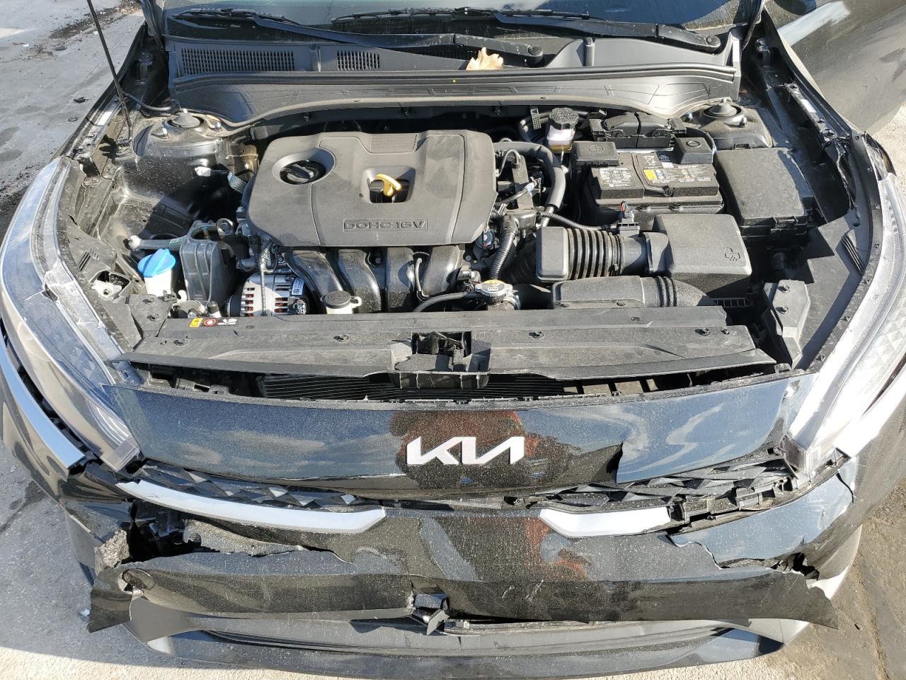 2024 Kia Forte - Image 12