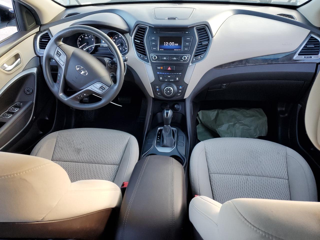 2017 Hyundai Santa Fe - Image 8
