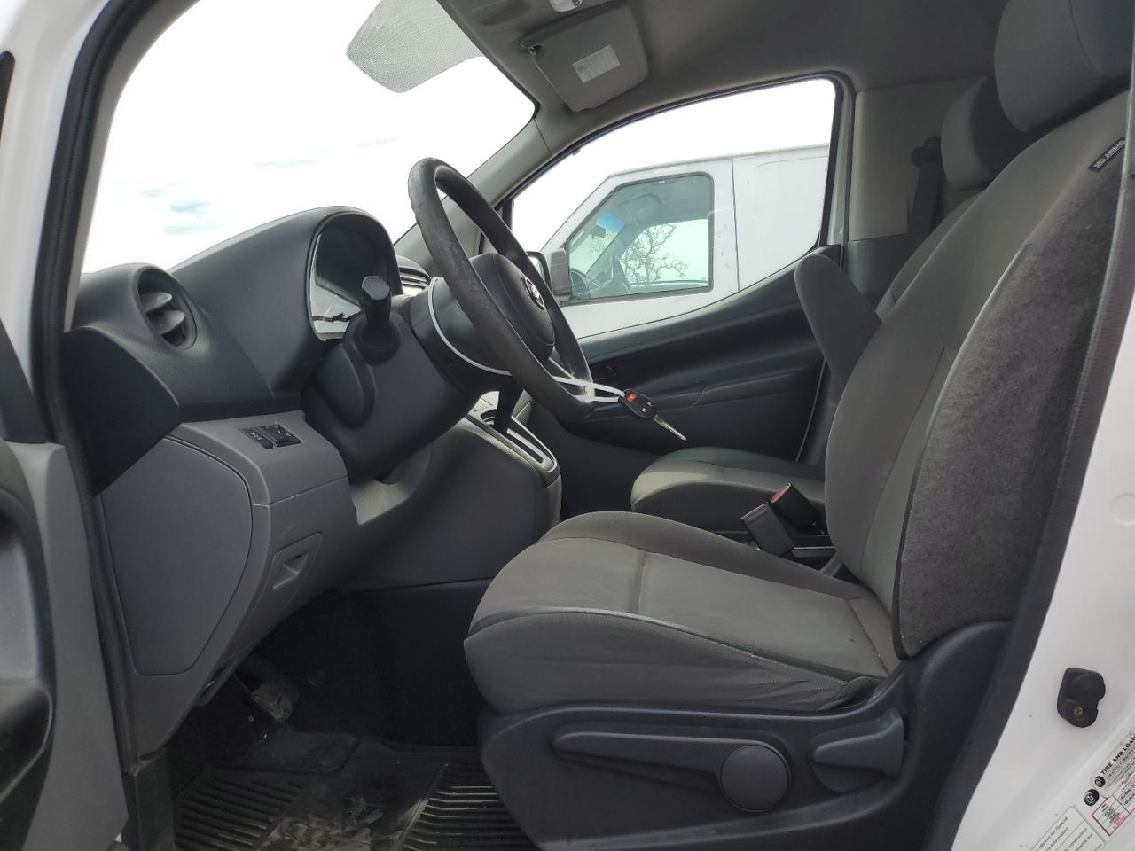 2014 Nissan NV - Image 7