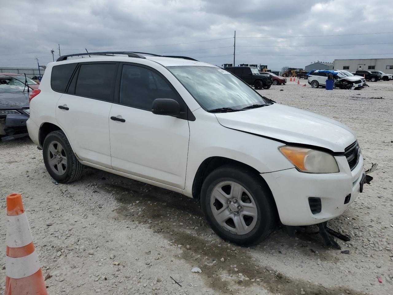 2010 Toyota RAV 4 - Image 4