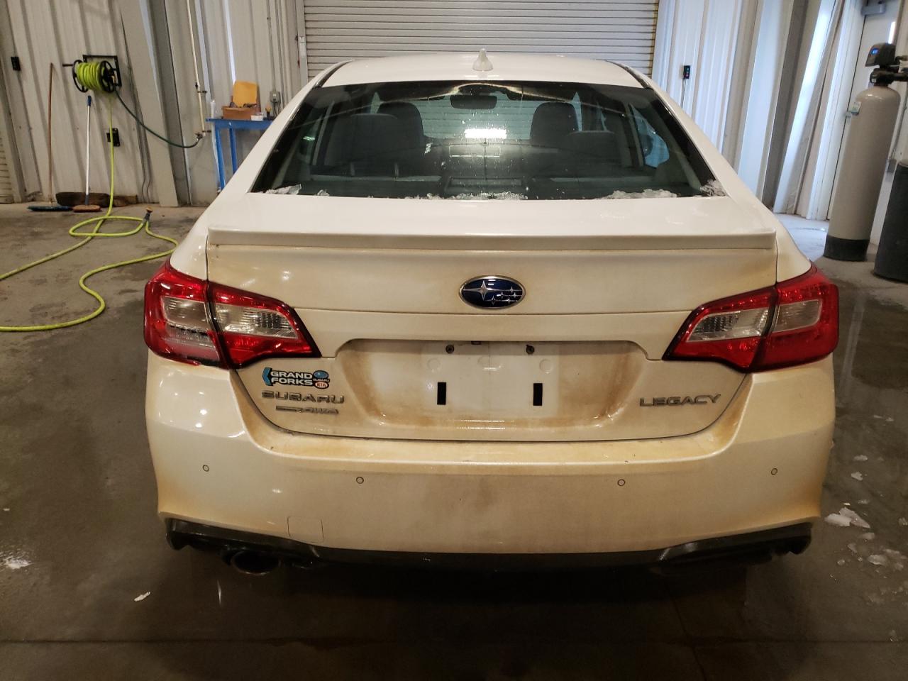 2018 Subaru Legacy - Image 6