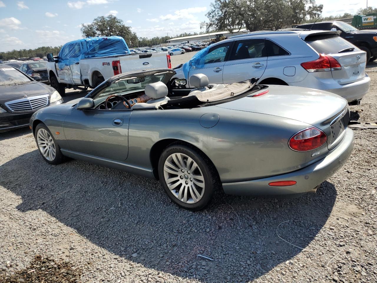 2005 Jaguar XK - Image 2