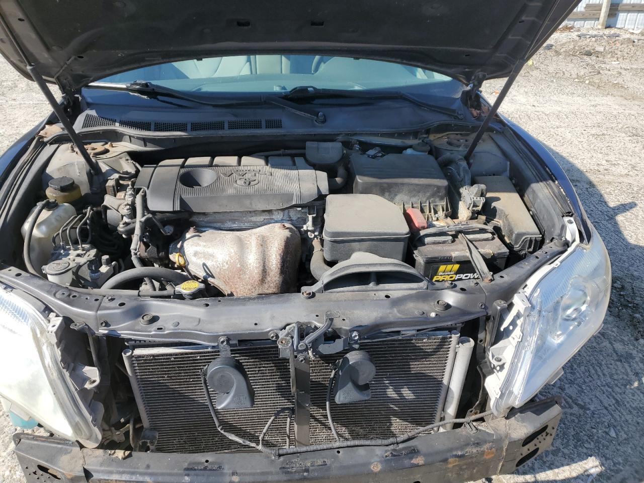 2011 Toyota Camry - Image 11