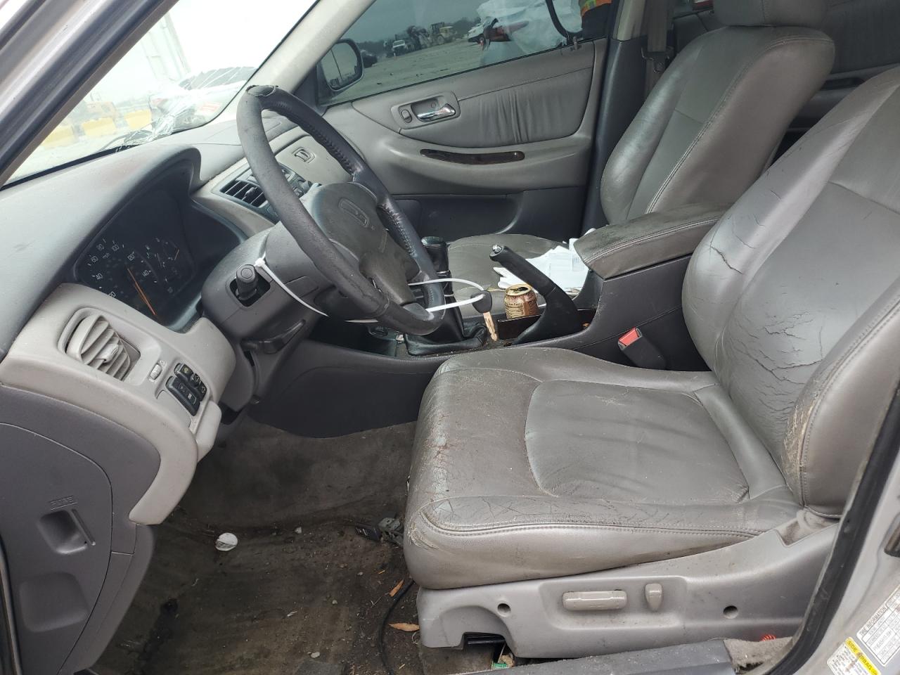 2001 Honda Accord - Image 7
