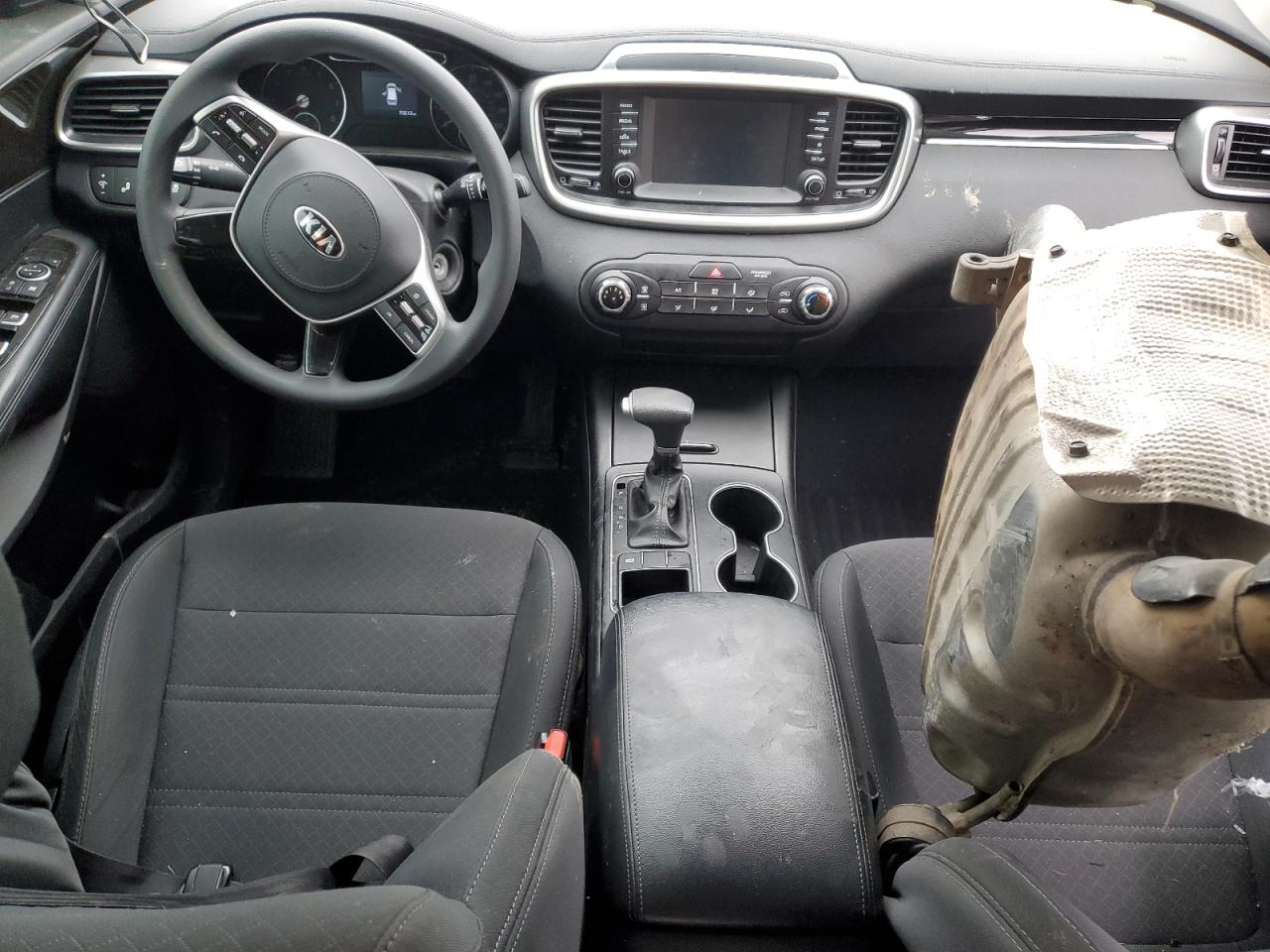 2020 Kia Sorento - Image 8