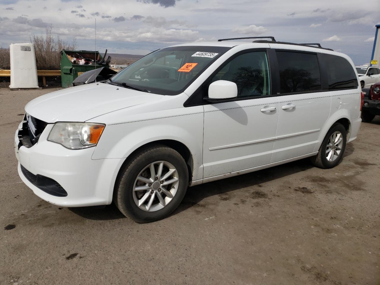 2014 Dodge Caravan - Image 1