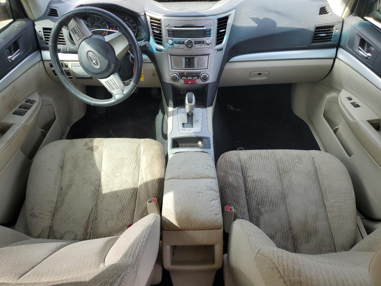 2011 Subaru Outback - Image 8