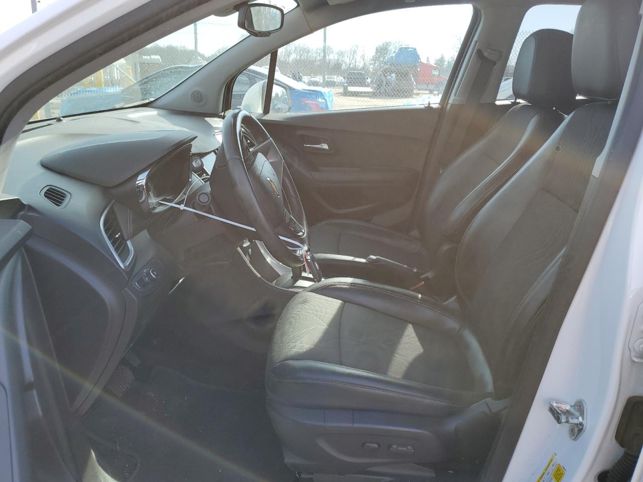 2020 Chevrolet Trax - Image 7