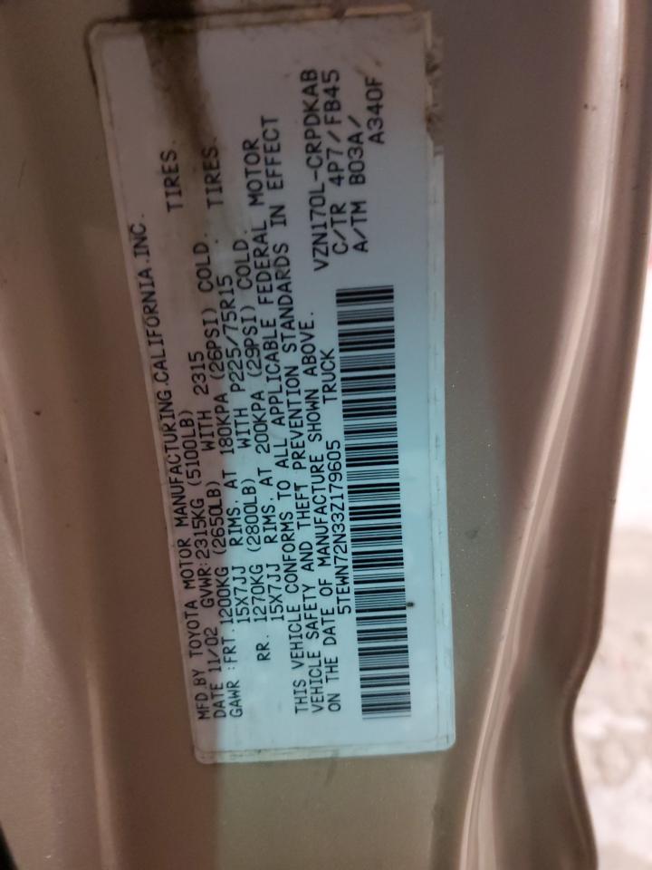 2003 Toyota Tacoma - Image 12