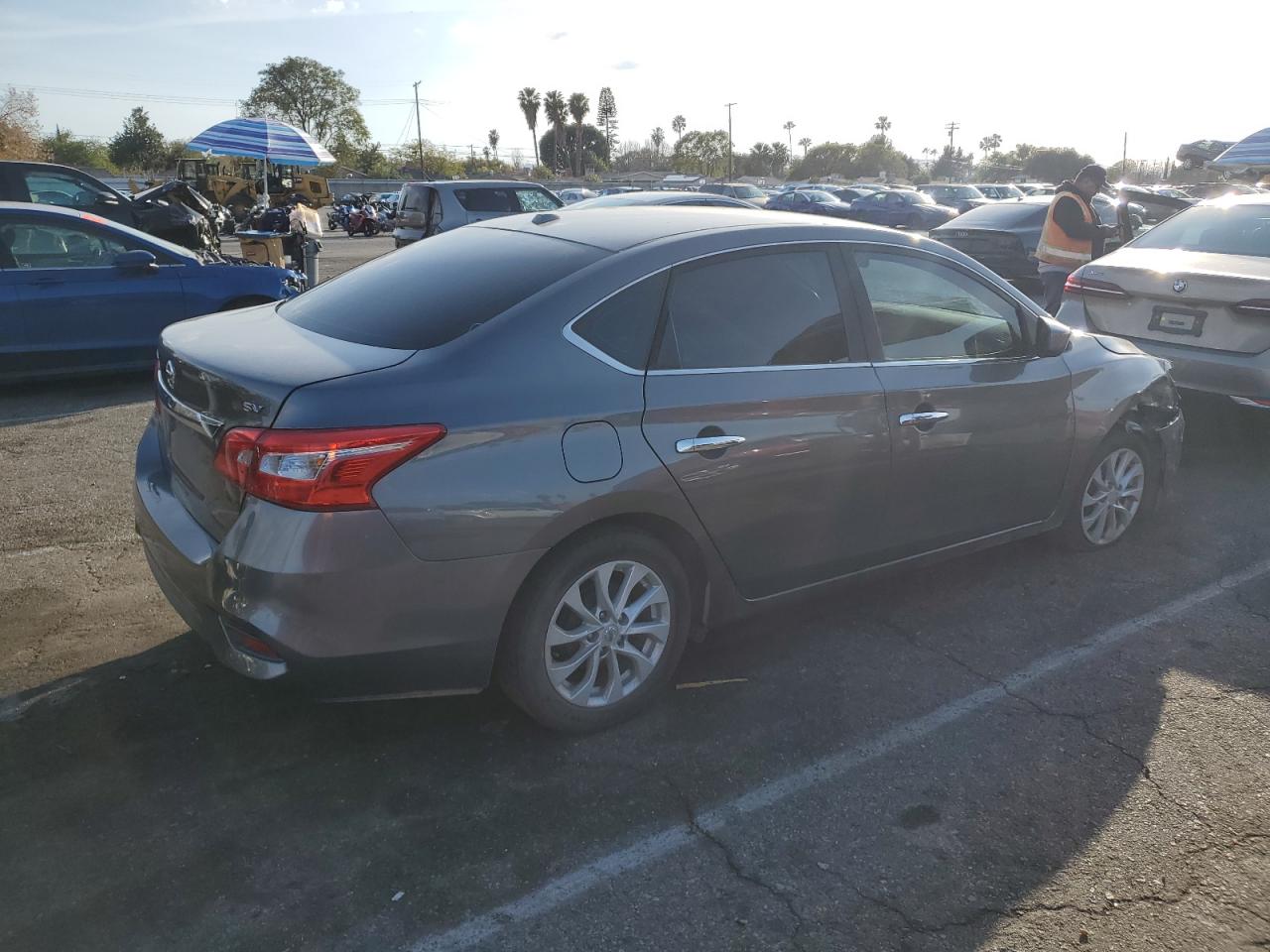 2019 Nissan Sentra - Image 3