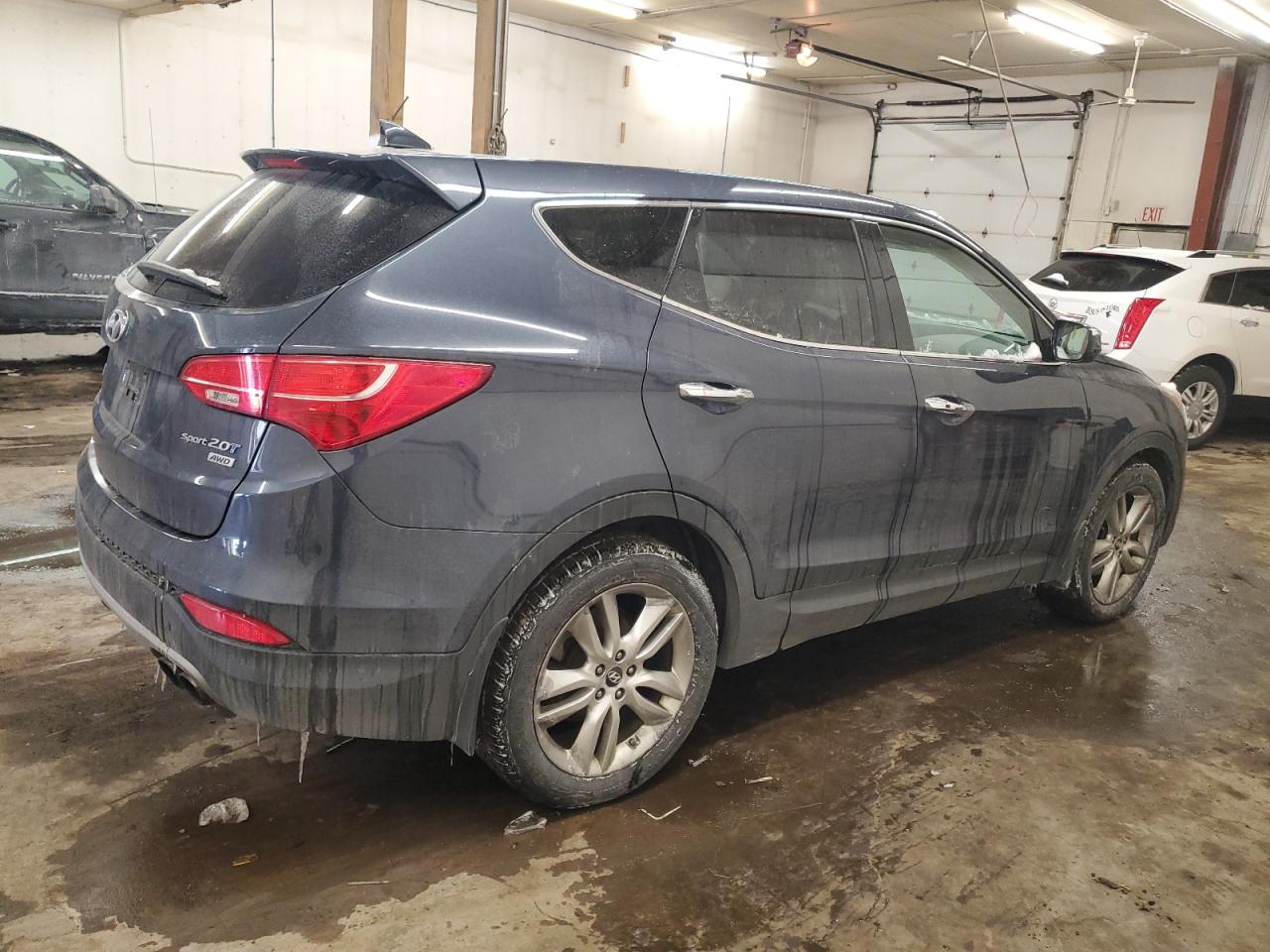 2013 Hyundai Santa Fe - Image 3