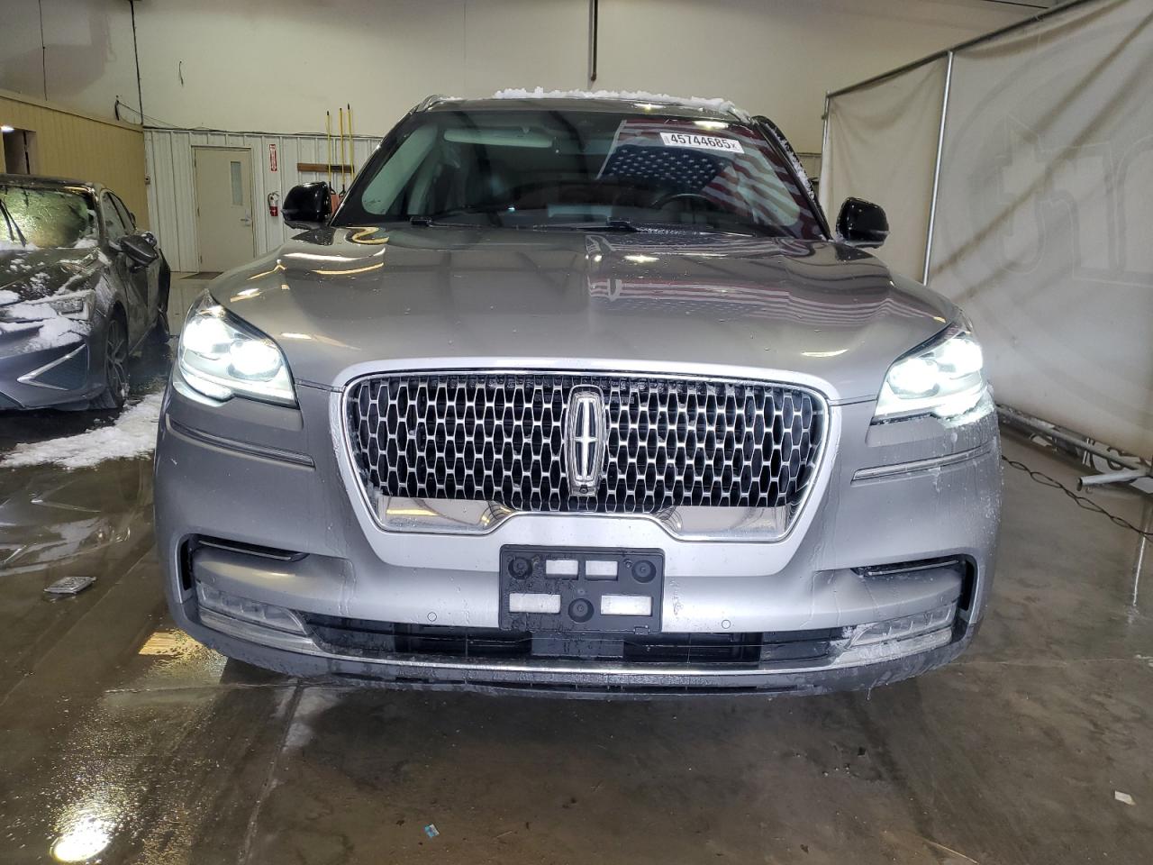 2020 Lincoln Aviator - Image 5