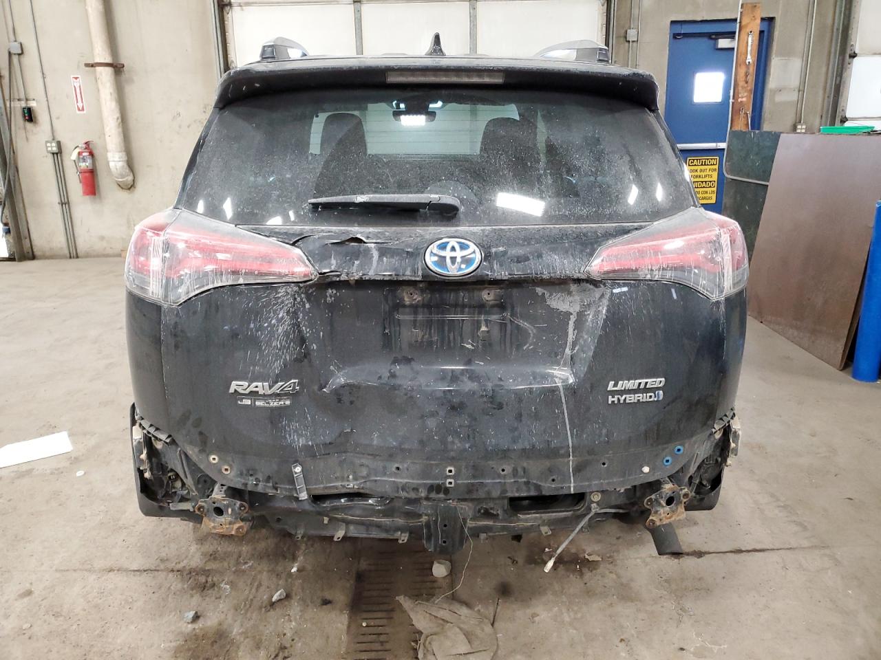 2016 Toyota RAV 4 - Image 6