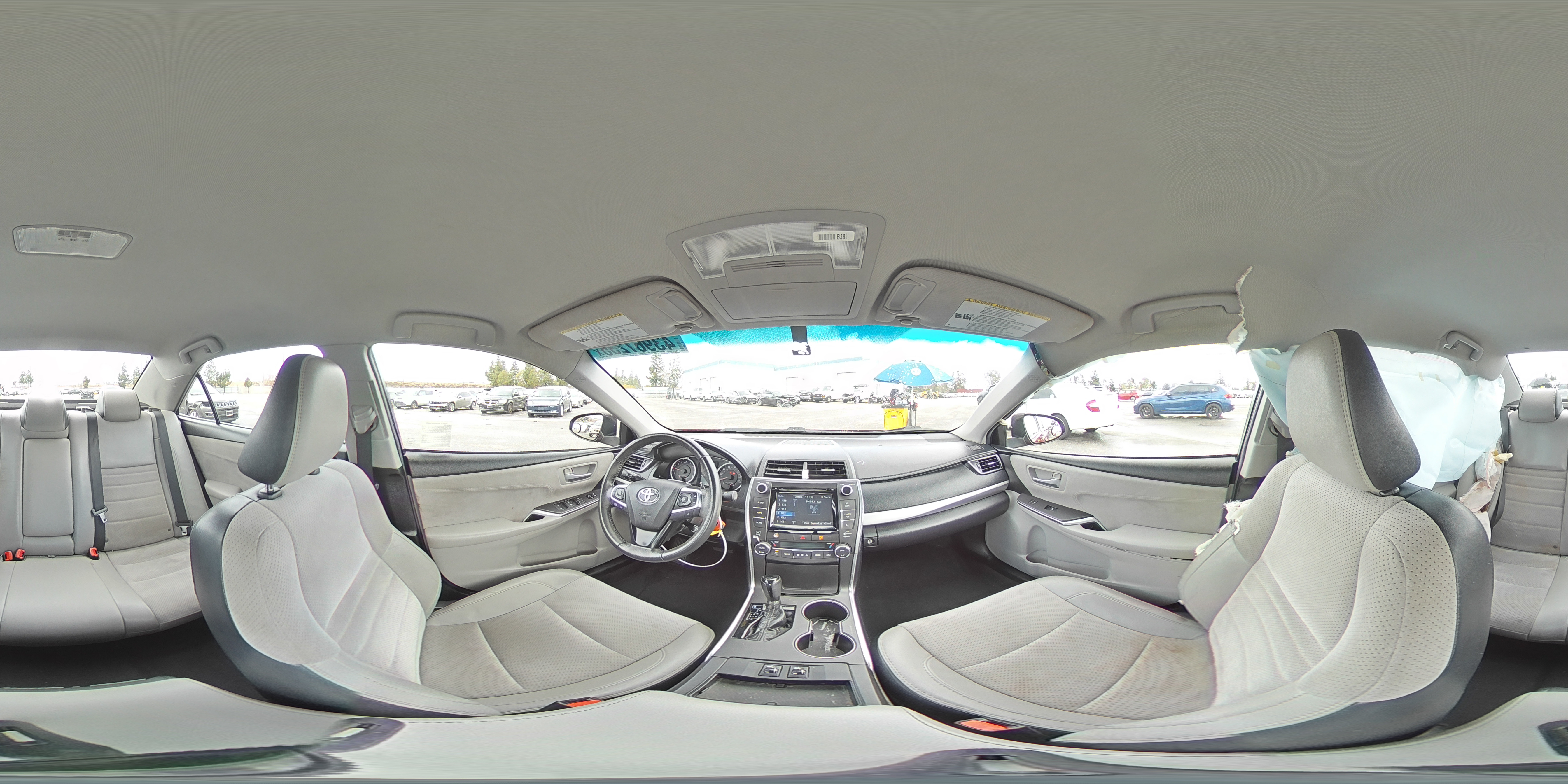 2017 Toyota Camry - Image 13