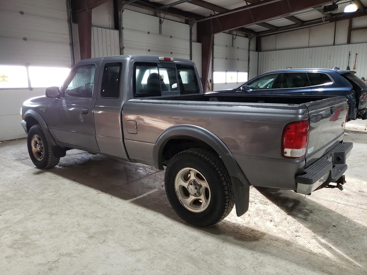 2000 Ford Ranger - Image 2