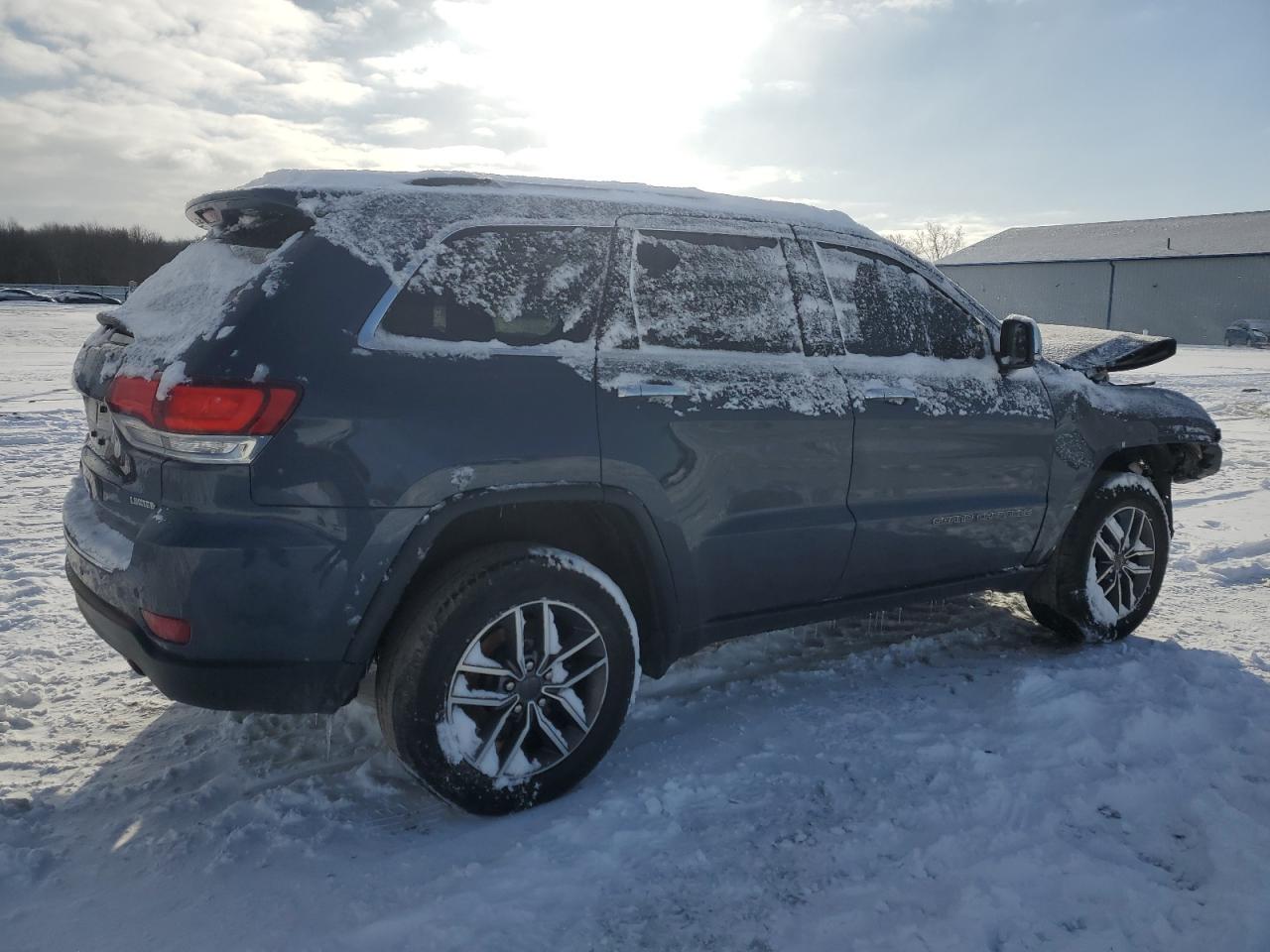 2021 Jeep Grand Cherokee - Image 3