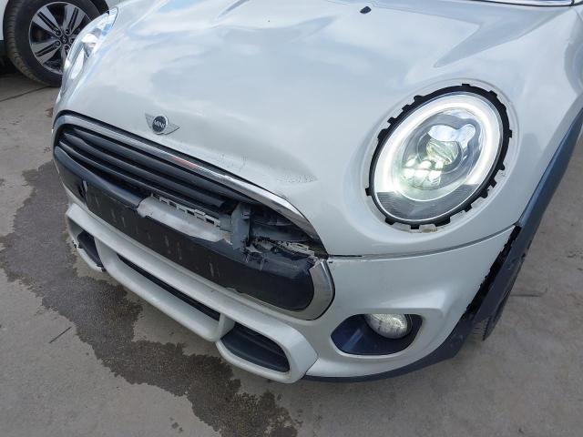 2016 MINI COOPER D